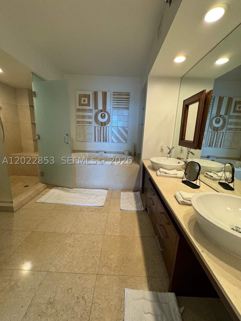 2 bedroom Condominium at 450 Alton Rd 3505, Icon Condo, Miami Beach — photo 5