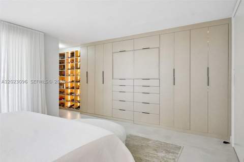 425 Grapetree Dr 211, Key Biscayne FL - photo 11 of 31