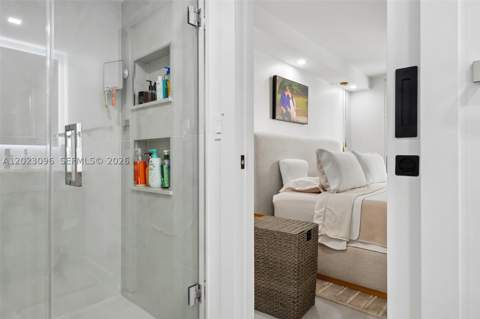 425 Grapetree Dr 211, Key Biscayne FL - photo 13 of 31