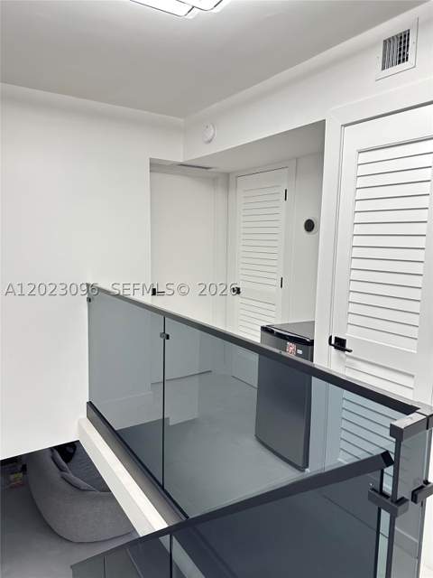 425 Grapetree Dr 211, Key Biscayne FL - photo 15 of 31