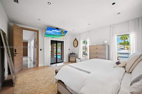 16431 NE 34th Ave, North Miami Beach FL - photo 22 of 56