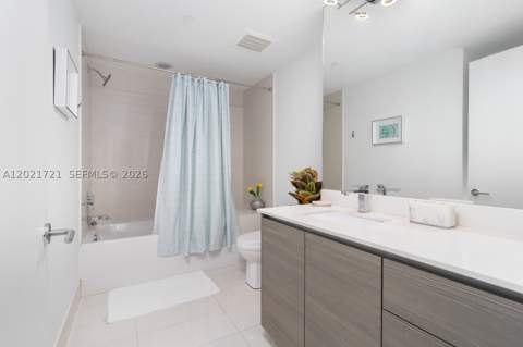 460 NE 28th St 3105, Miami FL - photo 21 of 35