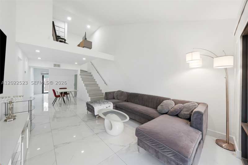 4 bedroom Townhouse at 455 NE 210th Ter, Northpointe At The Calif, Miami — photo 1