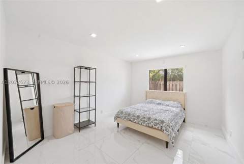 455 NE 210th Ter, Miami FL - photo 19 of 31