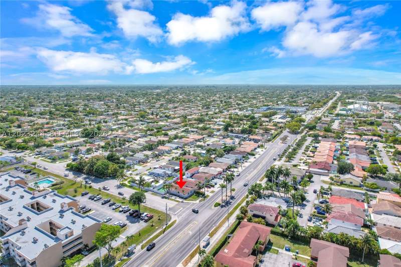 3 bedroom SingleFamilyResidence at 2400 SW 103rd Ct, Coravo Amd, Miami — photo 4