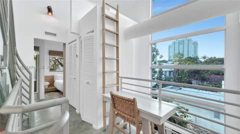 734 Michigan Ave 7, Miami Beach FL - photo 7 of 34