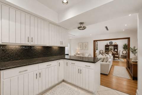 7980 SW 52nd Ave, Miami FL - photo 14 of 32
