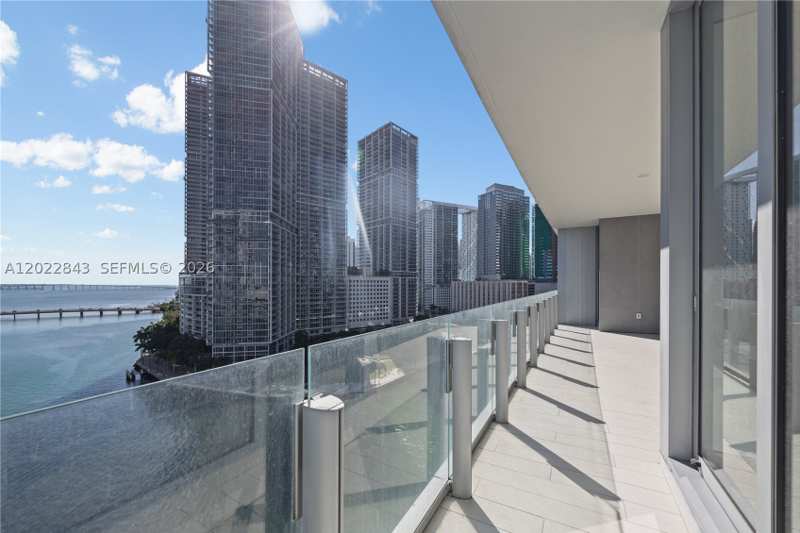 2 bedroom Condominium at 300 Biscayne Blvd Way 1102, Aston Martin, Miami — photo 1