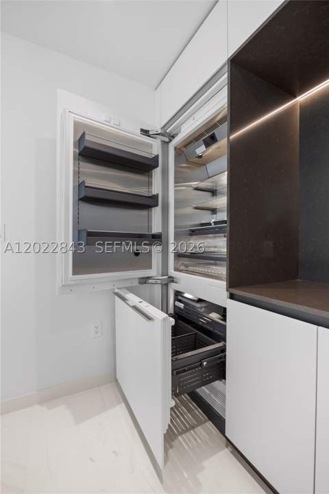 300 Biscayne Blvd Way 1102, Miami FL - photo 18 of 37