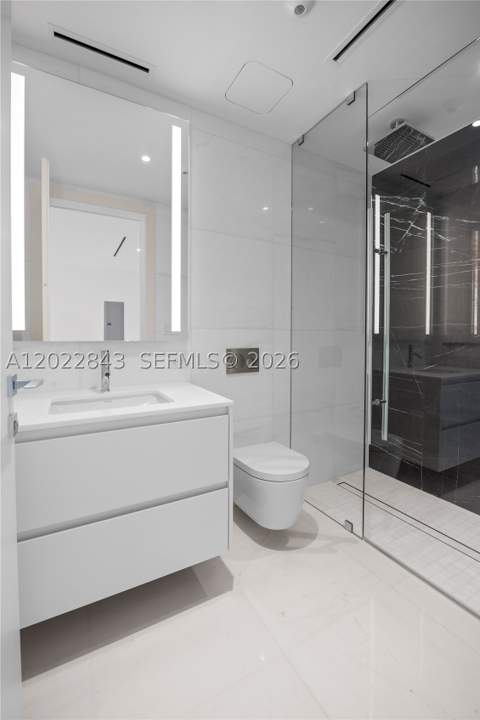 300 Biscayne Blvd Way 1102, Miami FL - photo 19 of 37