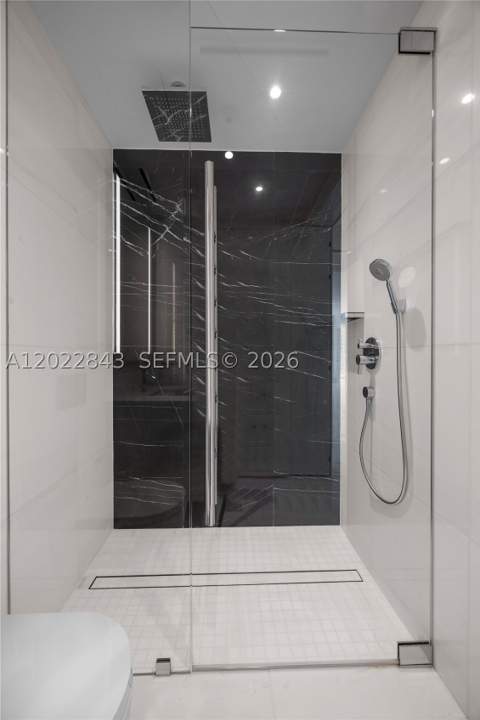 300 Biscayne Blvd Way 1102, Miami FL - photo 20 of 37
