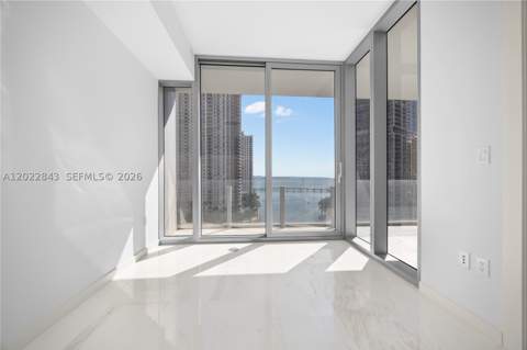 300 Biscayne Blvd Way 1102, Miami FL - photo 22 of 37