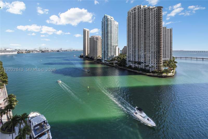 2 bedroom Condominium at 300 Biscayne Blvd Way 1102, Aston Martin, Miami — photo 5