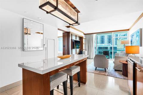6801 Collins Ave 611 (Door 610), Miami Beach FL - photo 13 of 23