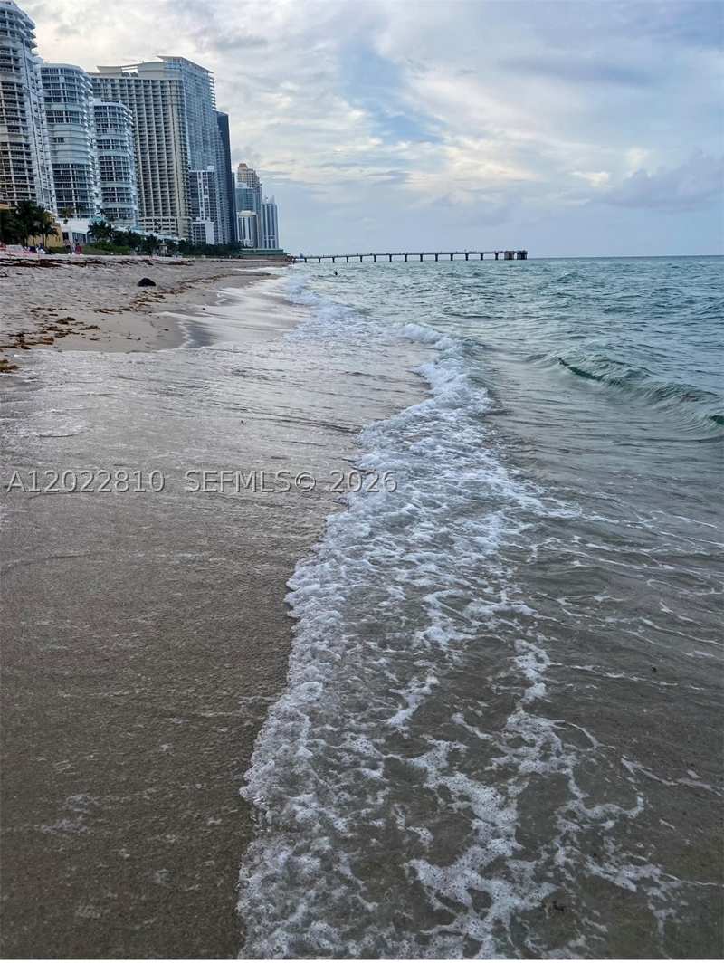 2 bedroom Condominium at 17125 N Bay Rd 3609, Porto Bellagio, Sunny Isles Beach — photo 1