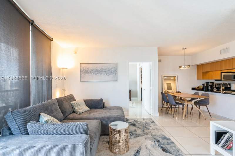 2 bedroom Condominium at 1750 N Bayshore Dr 4702, Opera Tower Condo, Miami — photo 4