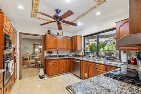 19805 NE 22nd Ave, Miami FL - photo 24 of 53
