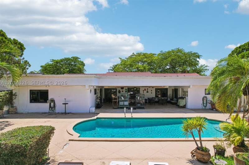 4 bedroom SingleFamilyResidence at 19805 NE 22nd Ave, North Lake Estates, Miami — photo 5