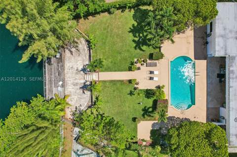 19805 NE 22nd Ave, Miami FL - photo 7 of 53