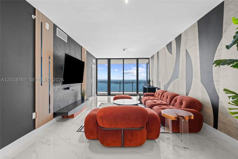 2 bedroom Condominium at 700 NE 24th St 5206, Aria Reserve, Miami — photo 3
