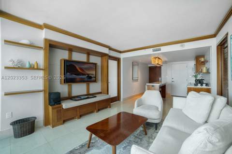 6801 Collins Ave 714 (Door 704), Miami Beach FL - photo 18 of 23