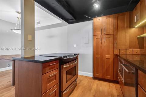 2000 Towerside Ter 709, Miami FL - photo 9 of 29