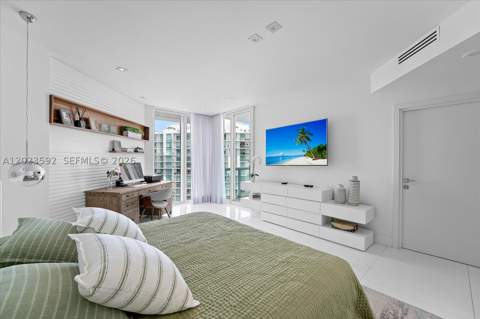16500 Collins Ave 2451, Sunny Isles Beach FL - photo 22 of 32