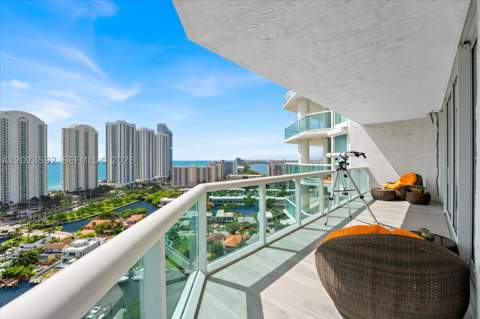 16500 Collins Ave 2451, Sunny Isles Beach FL - photo 6 of 32