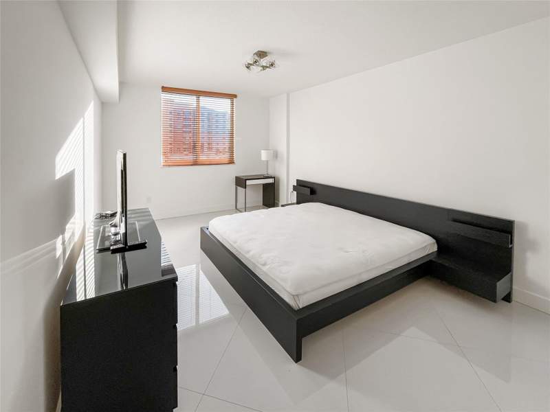 2 bedroom Condominium at 2775 NE 187th Street 627, Venture, Aventura — photo 2