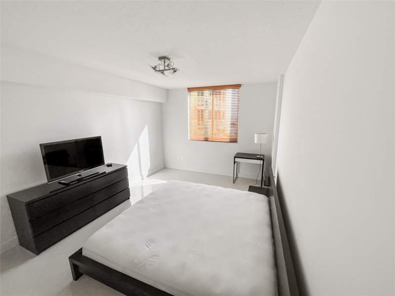 2 bedroom Condominium at 2775 NE 187th Street 627, Venture, Aventura — photo 3
