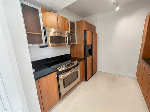 2775 NE 187th Street 627, Aventura FL - photo 7 of 12