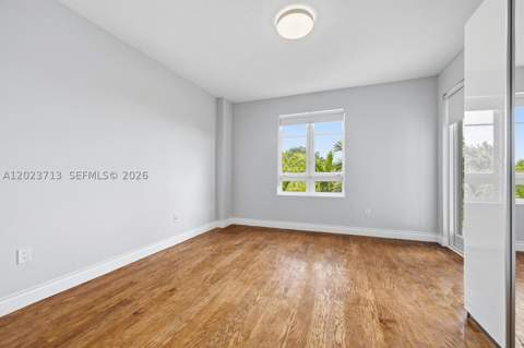 3540 Main Hwy 404, Miami FL - photo 13 of 22