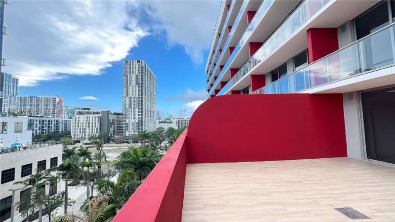 1 bedroom Condominium at 90 NE 32 608, Buena Vista West, Miami — photo 1