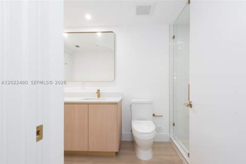 90 NE 32 608, Miami FL - photo 13 of 42