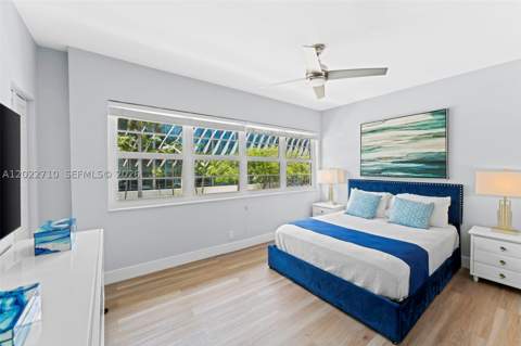 1925 Washington Ave 16, Miami Beach FL - photo 13 of 33