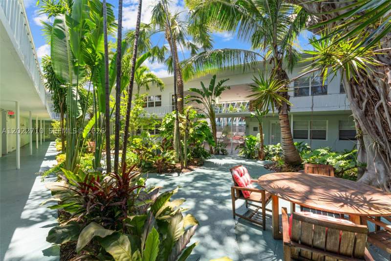 1 bedroom Condominium at 1925 Washington Ave 16, Mansfield Park Condo, Miami Beach — photo 3