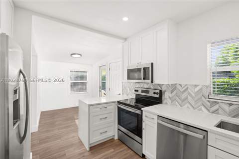 900 Tangier St, Coral Gables FL - photo 18 of 42