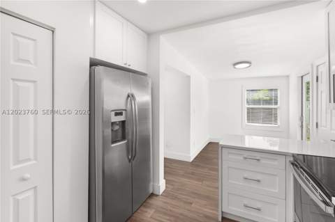900 Tangier St, Coral Gables FL - photo 19 of 42
