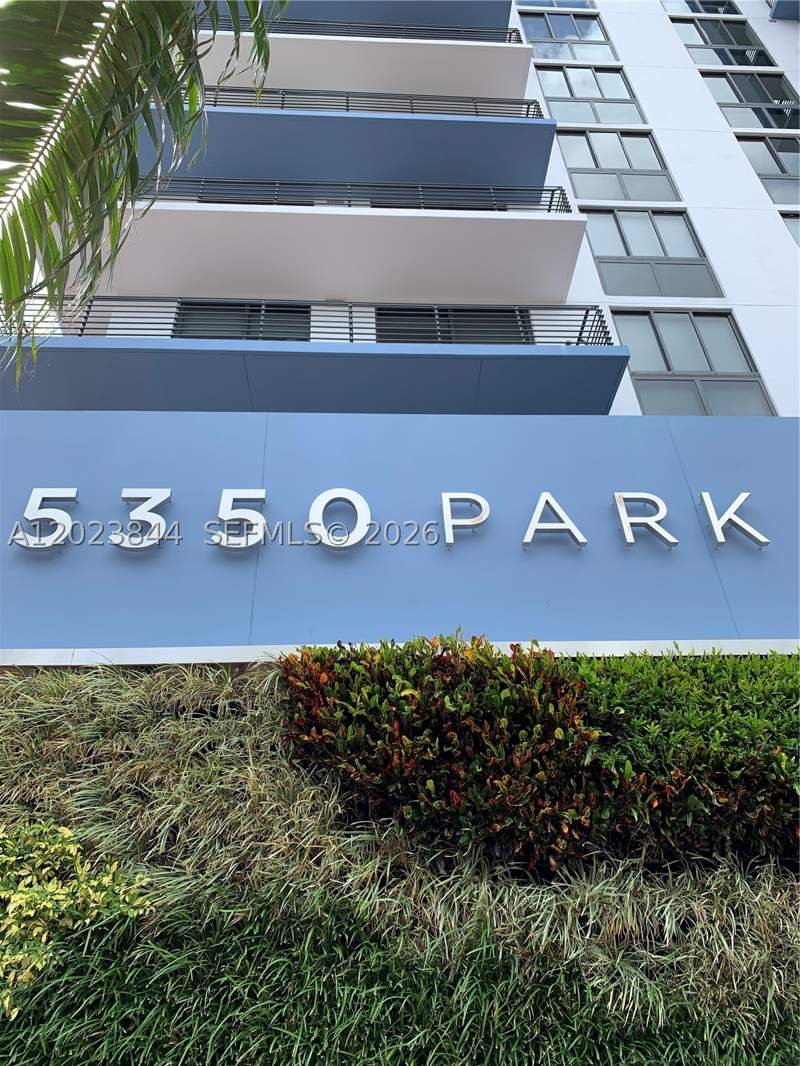 3 bedroom Condominium at 5350 NW 84 Ave 1601, 5350 Park Condo, Doral — photo 2