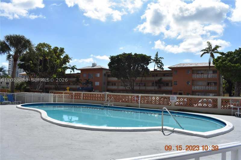 2 bedroom Condominium at 11840 NE 19th Dr 14, Sutton House Condo, North Miami — photo 1