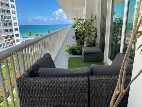 5401 Collins Ave 339, Miami Beach FL - photo 24 of 37