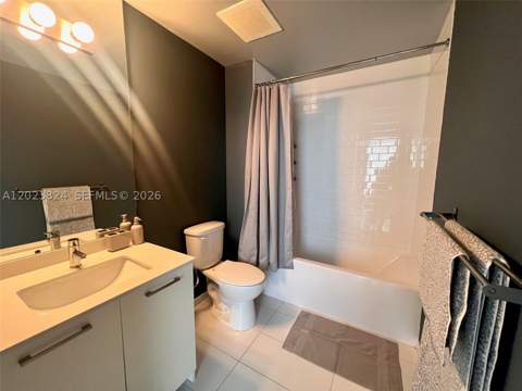 151 SE 1st St 810, Miami FL - photo 11 of 21