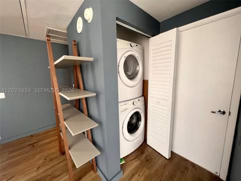 151 SE 1st St 810, Miami FL - photo 12 of 21