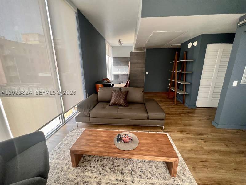 1 bedroom Condominium at 151 SE 1st St 810, Centro Condo, Miami — photo 2