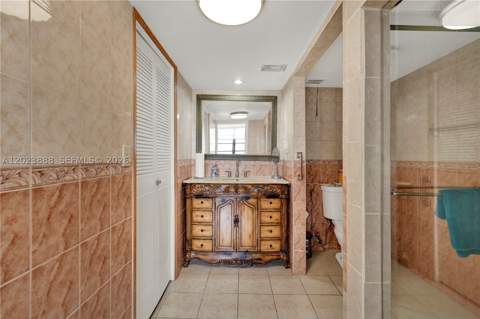 1401 NE Miami Gardens Dr 889, Miami FL - photo 13 of 39