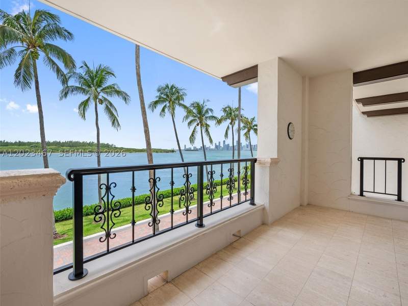 2 bedroom Condominium at 2425 Fisher Island Dr 5205, Bayside Village Condo, Miami Beach — photo 3