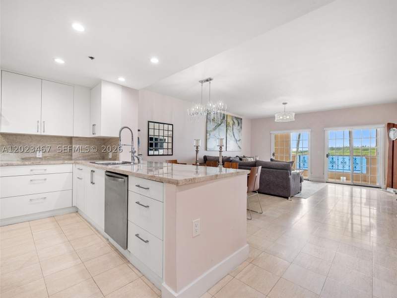2 bedroom Condominium at 2425 Fisher Island Dr 5205, Bayside Village Condo, Miami Beach — photo 4