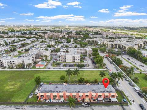 8454 NW 8th St 2, Miami FL - photo 6 of 22