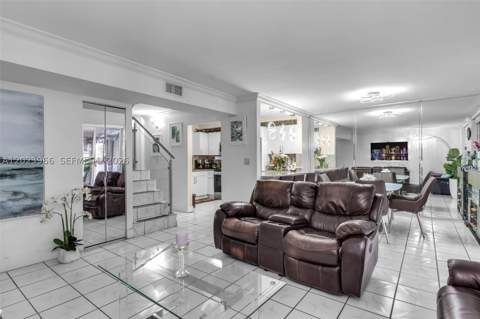 3770 W 8th Ln 27, Hialeah FL - photo 7 of 44
