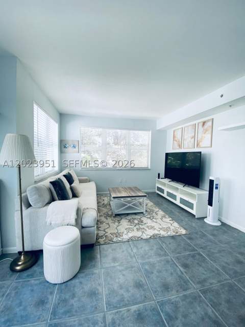 1550 Drexel Ave 202, Miami Beach FL - photo 7 of 23